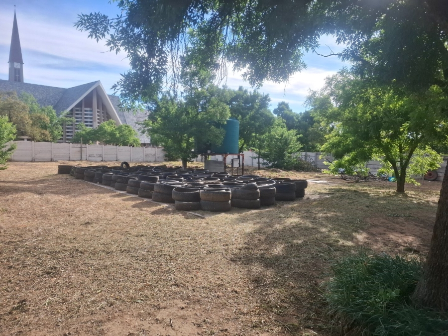 4 Bedroom Property for Sale in Morewag Free State
